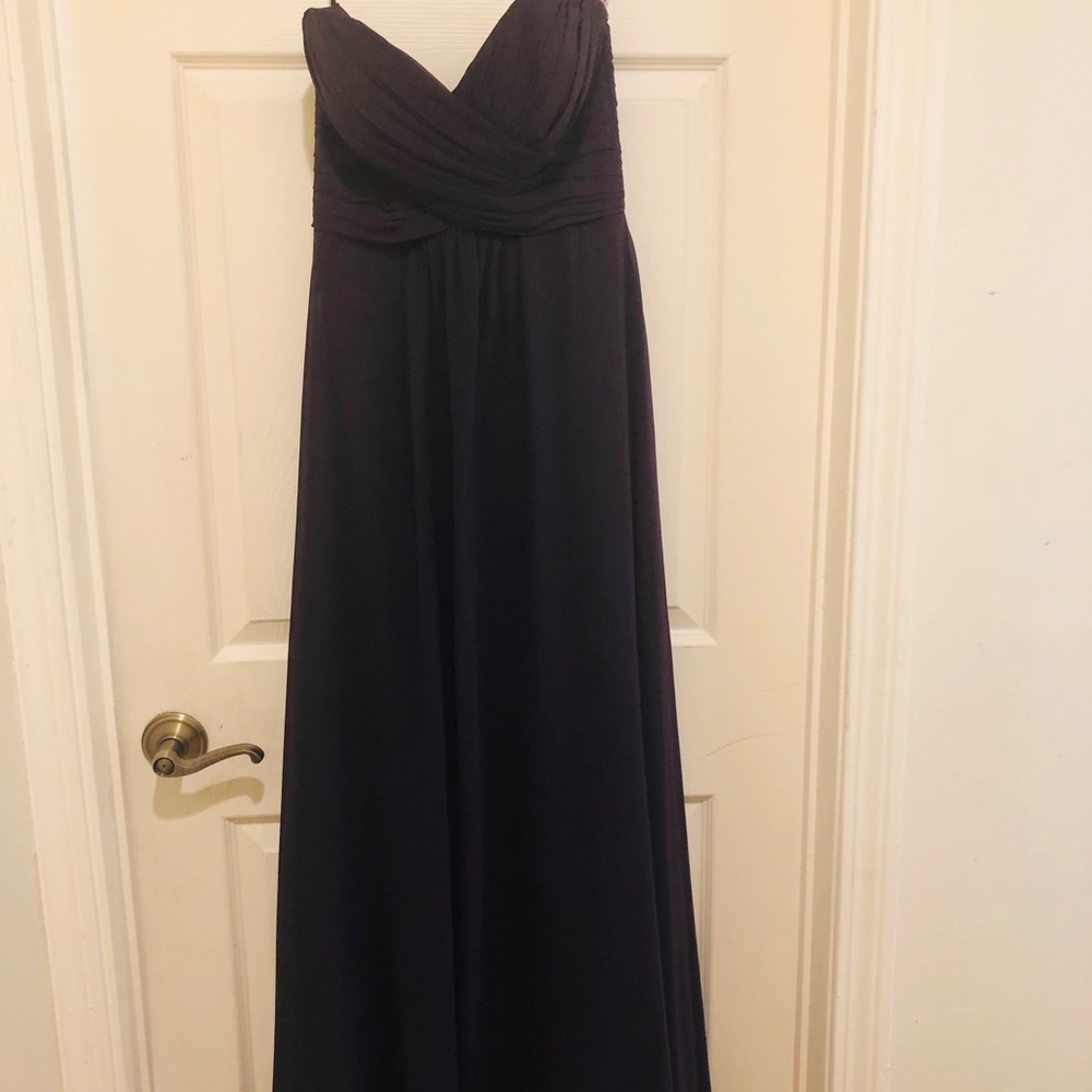 Dress - Picture 2 of 5
